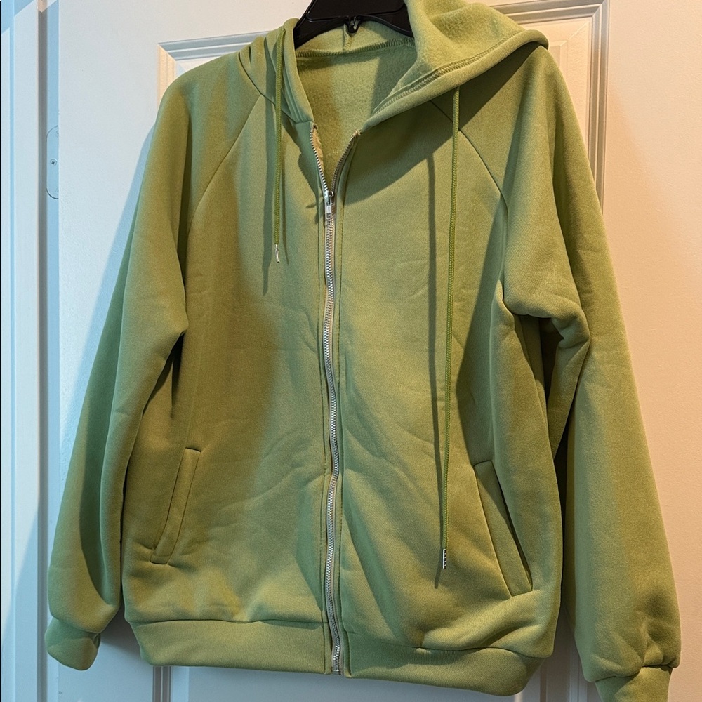 Amazon Women's Green Zip-Up Hoodie